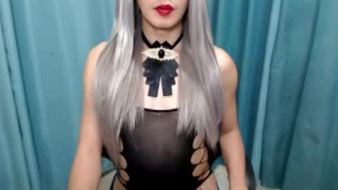 Queen Lucifer online show from December 4, 2025, 6:38 pm