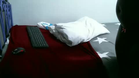 Snapshot of queen_mah chatting on September 12, 2025, 5:40 am Queen online show from September 12, 2025, 5:40 am