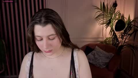 Michelle online show from November 16, 2025, 10:04 pm