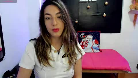Snapshot of queen_natttyy chatting on December 3, 2024, 2:58 am queen_natttyy online show from December 3, 2024, 2:58 am