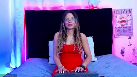 Valentina online show from October 10, 2025, 8:41 pm