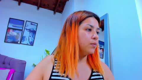 Snapshot of queengrett chatting on January 16, 2025, 6:59 pm Queen online show from January 16, 2025, 6:59 pm