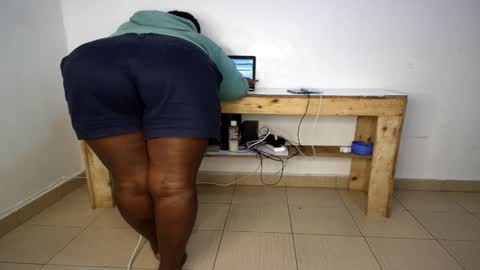 Nina online show from March 2, 2026, 5:41 am