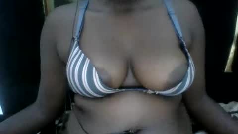 queenmelany online show from October 10, 2025, 9:03 pm