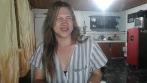 Nico online show from November 13, 2025, 4:33 am