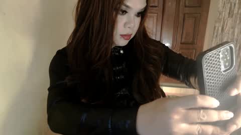 Snapshot of queenofdominant chatting on January 9, 2025, 5:13 am kesh online show from January 9, 2025, 5:13 am