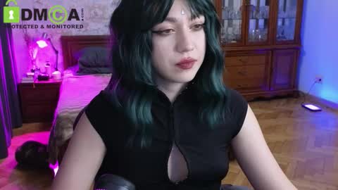     follow my new insta  online show from January 6, 2026, 10:12 pm