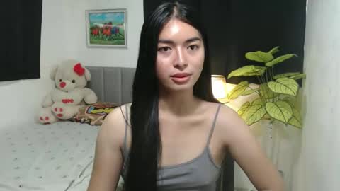 QueenPinay69 online show from October 19, 2025, 8:26 am