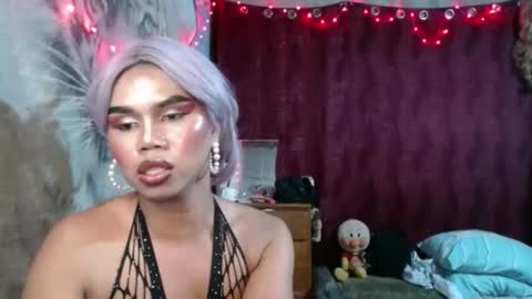 Snapshot of queenpinayebony_xx chatting on May 8, 2026, 6:24 pm queenpinayebony_xx online show from May 8, 2026, 6:24 pm