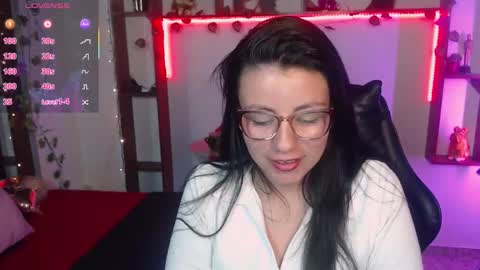 queenrose94 online show from March 10, 2026, 1:05 pm