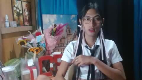 queensteffi online show from December 1, 2024, 7:36 pm