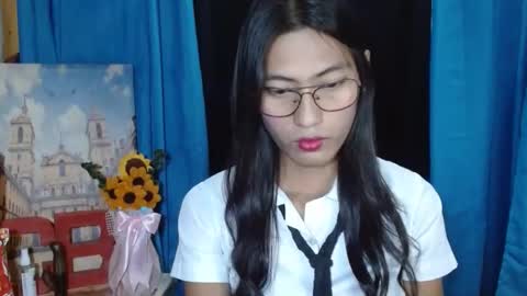 queensteffi online show from December 27, 2024, 11:50 am