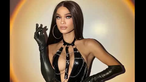 ValentinaMoone online show from December 28, 2024, 11:52 am