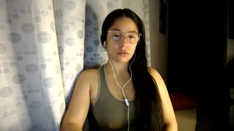Paola online show from June 28, 2026, 3:45 am