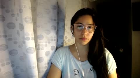 Paola online show from June 30, 2026, 3:51 am