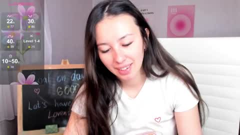 Snapshot of queitsharm_ chatting on April 24, 2026, 5:43 am Anna online show from April 24, 2026, 5:43 am