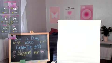 Snapshot of queitsharm_ chatting on May 15, 2026, 5:36 am Anna online show from May 15, 2026, 5:36 am