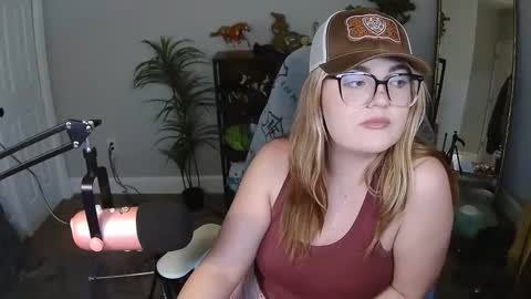 Snapshot of quervoqueen1 chatting on February 5, 2026, 2:05 am Bri online show from February 5, 2026, 2:05 am