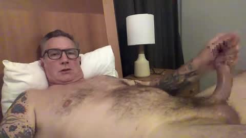 quietmature online show from September 20, 2025, 10:55 pm