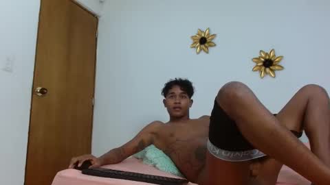 quike_2025 online show from January 22, 2025, 11:43 pm