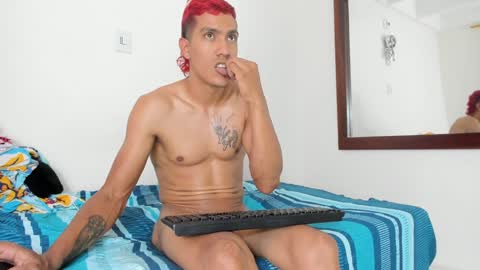 QuinnAndPuma online show from January 12, 2025, 11:04 pm