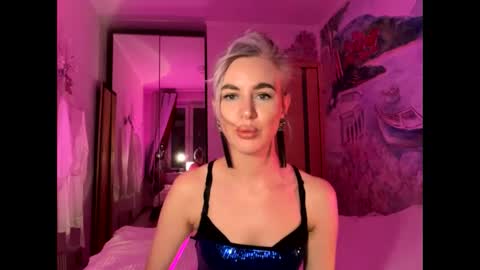 Snapshot of qusi28 chatting on February 28, 2025, 11:56 pm qusi28 online show from February 28, 2025, 11:56 pm