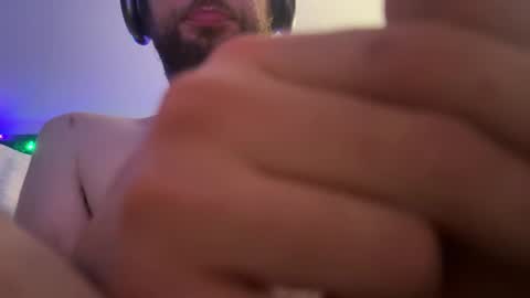 Snapshot of qwertyderpp chatting on December 14, 2024, 9:40 am qwerty online show from December 14, 2024, 9:40 am