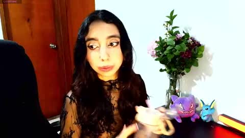 Angel  online show from September 19, 2025, 5:53 am