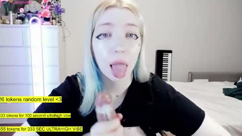 - online show from March 26, 2026, 2:17 am