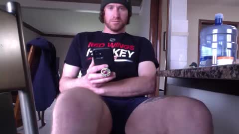 rabbi_poolnoodle online show from April 5, 2026, 8:28 pm