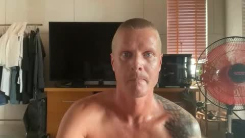 rabbit_eyes69 online show from May 16, 2026, 2:30 am