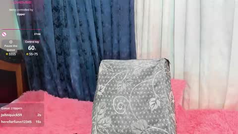 Snapshot of rachel_dubois chatting on February 21, 2025, 4:40 am Rachel online show from February 21, 2025, 4:40 am