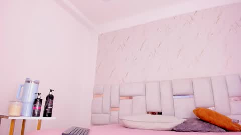  DALIANA  online show from February 24, 2026, 12:03 pm