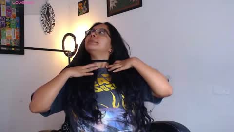 Snapshot of rachell_420 chatting on May 11, 2026, 1:06 pm rachell_420 online show from May 11, 2026, 1:06 pm