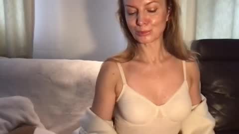 Rachel online show from December 19, 2024, 10:34 am