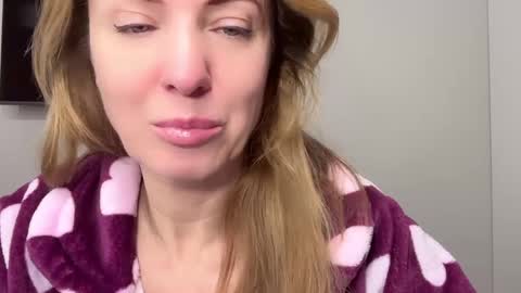 Rachel online show from February 8, 2025, 6:12 am