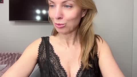 Rachel online show from February 21, 2025, 10:26 pm