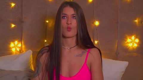 RachellSimpson online show from December 6, 2024, 1:07 am