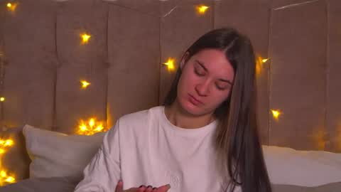 RachellSimpson online show from December 8, 2024, 6:39 pm