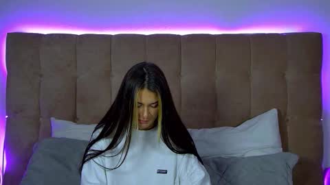 RachellSimpson online show from November 14, 2025, 6:39 pm