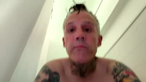 raddrobb13 online show from July 14, 2026, 4:50 am
