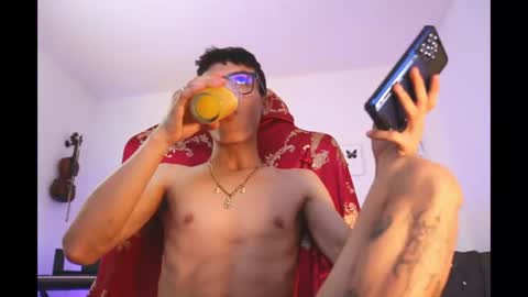 Snapshot of radeonrx_69 chatting on June 23, 2026, 4:32 am Sebas Andres online show from June 23, 2026, 4:32 am