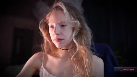 Snapshot of radiant_ada chatting on December 3, 2025, 10:24 am ada online show from December 3, 2025, 10:24 am