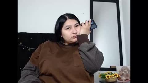 radiantgoddes online show from March 22, 2026, 1:58 pm