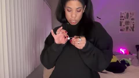 RaeWerks online show from October 25, 2025, 6:10 am