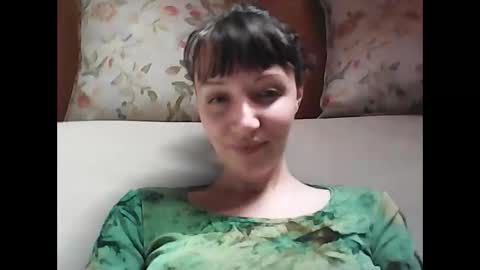 Rafaella online show from March 7, 2025, 1:18 pm