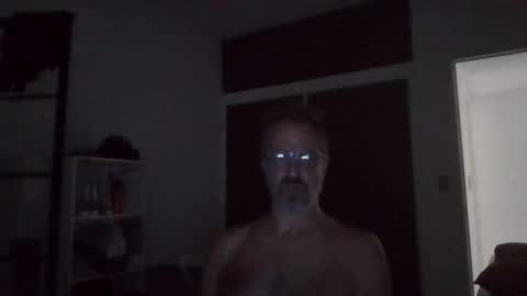 Big Uncle Jungle online show from November 3, 2025, 3:13 pm