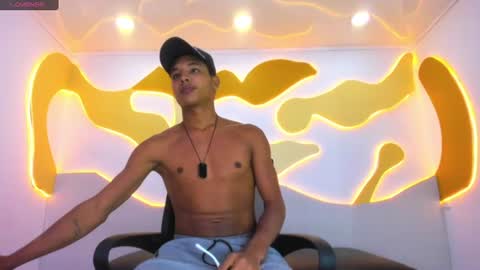 Snapshot of rafaelvanderx chatting on July 2, 2026, 3:23 am Rafael online show from July 2, 2026, 3:23 am