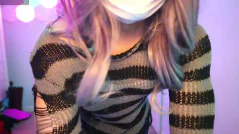 keikodances online show from February 15, 2025, 1:53 am