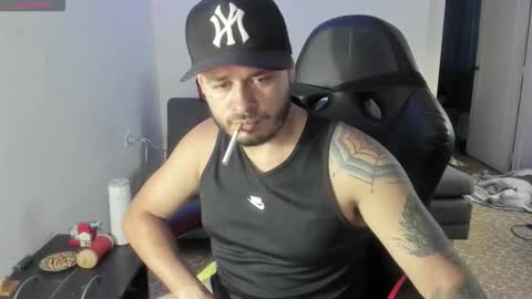 ragnar_lothbrok77 online show from October 16, 2025, 9:38 pm